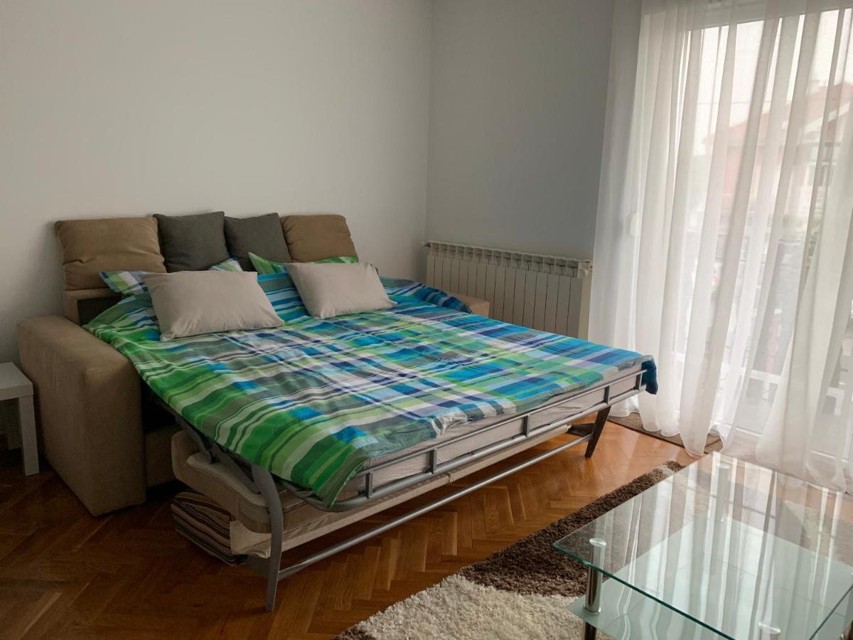 Apartman Madape Sesvete Exterior photo