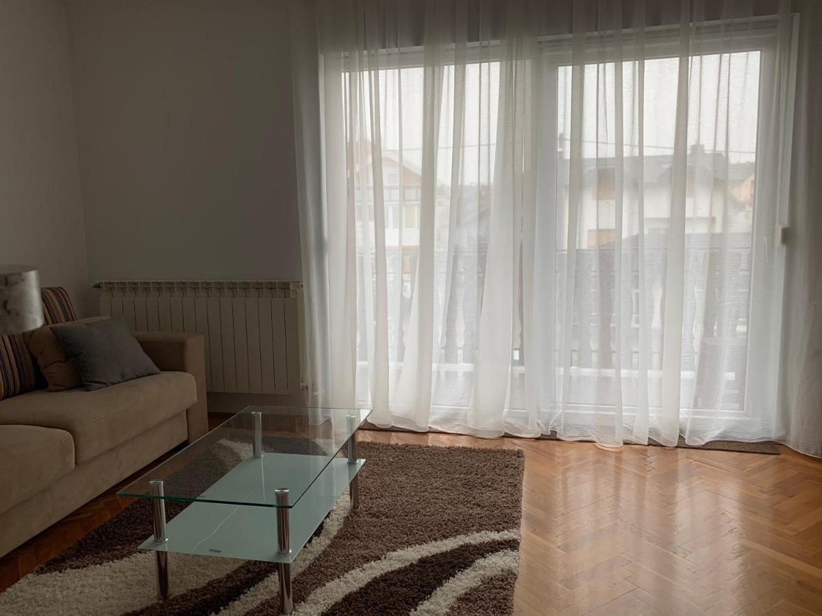 Apartman Madape Sesvete Exterior photo
