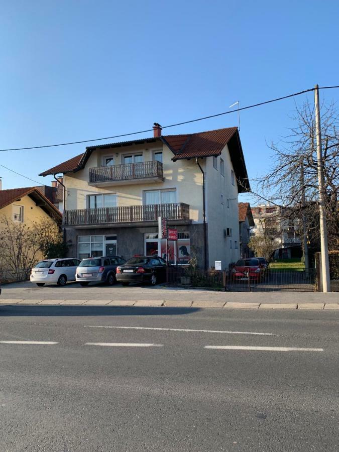 Apartman Madape Sesvete Exterior photo