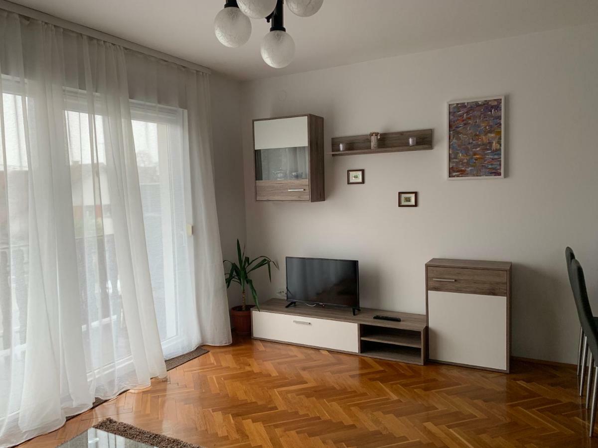 Apartman Madape Sesvete Exterior photo